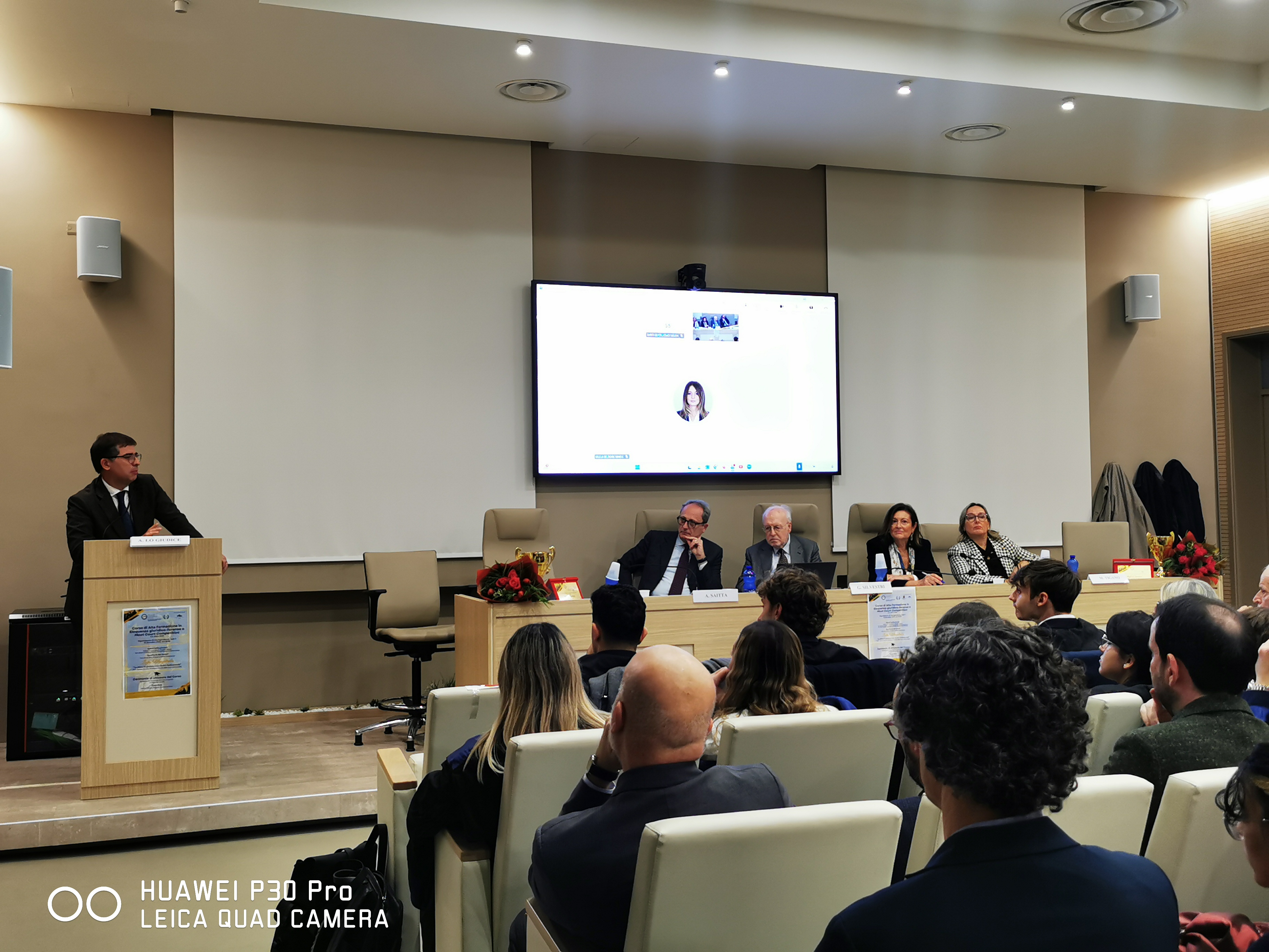 Eloquenza giuridico-forense 2025-12-15, 08