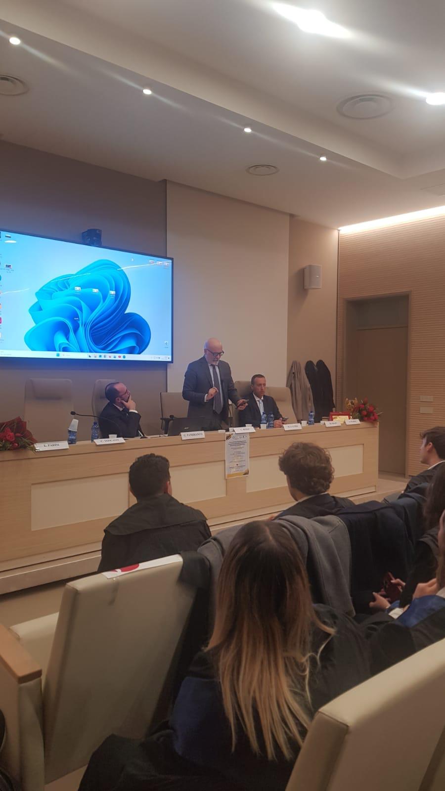 Eloquenza giuridico-forense 2025-12-15, 61